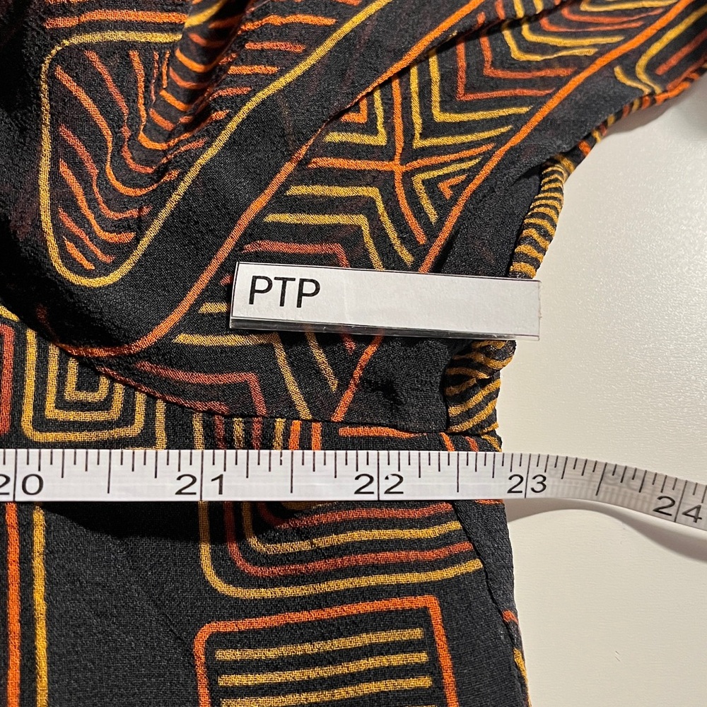 VTG Bob Mackie Black & Orange Geometric Print Blouse Sz L- wearable art - Picture 12 of 13